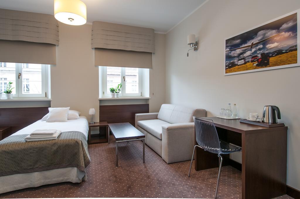 B&B Wieniawa Parking I Sniadanie W Cenie! Breakfast And Parking Included! Leszno  Exterior photo